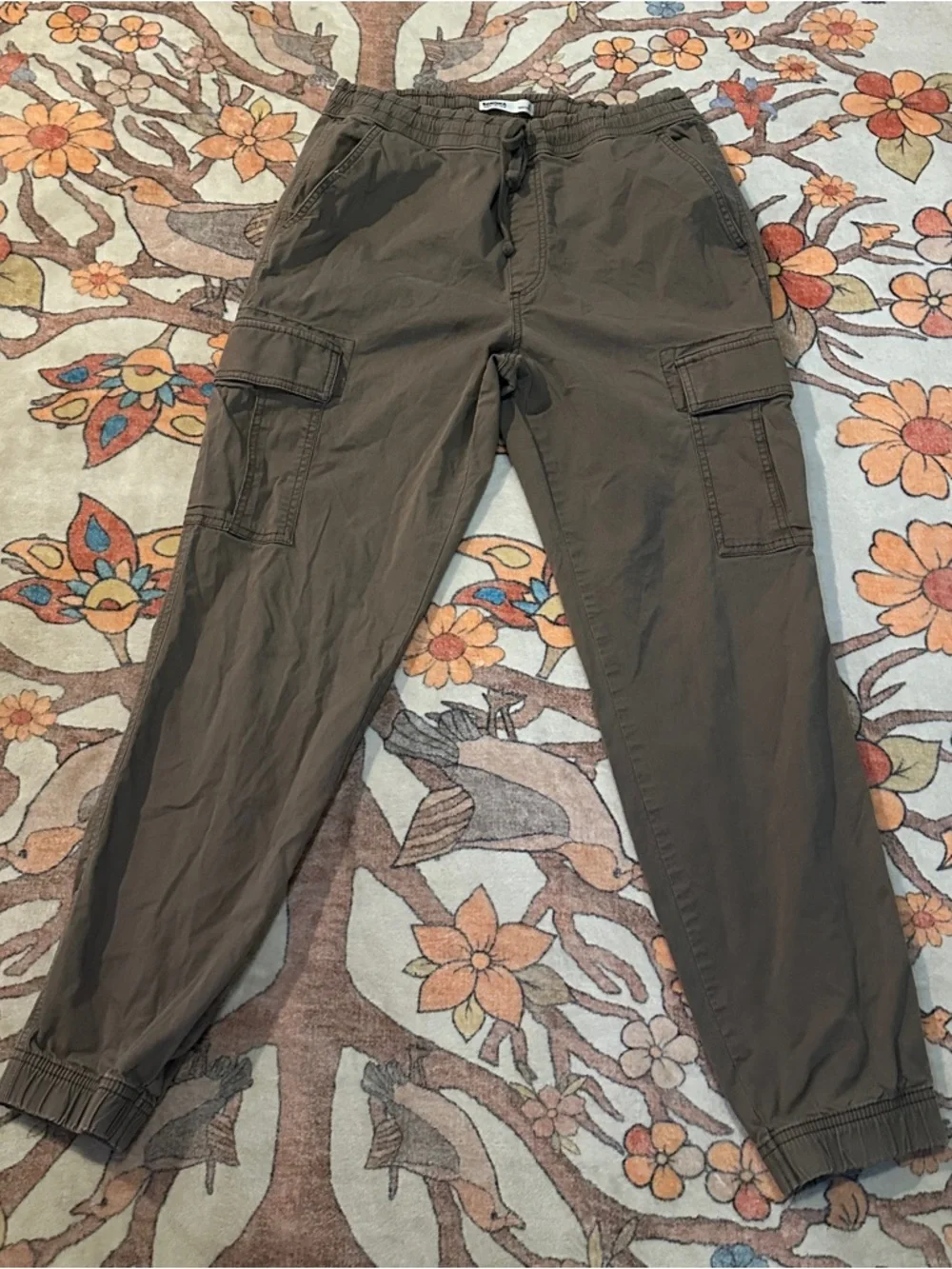 Sonoma Olive Green Women's Cargo Jogger Pants - Picture 2 of 2
